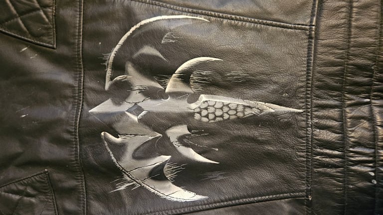 1980's WOLF LEATHERS Cafe RacerJacket painted motorbike jacket - Hand Painted Queensryche - 44'