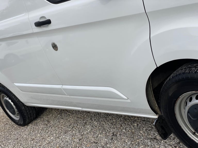 2017 Ford Transit Custom 2.0 TDCi 270 L1 H1 5dr PANEL VAN Diesel Manual