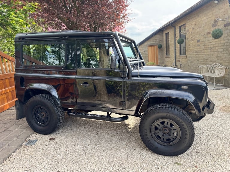 2011 Land Rover Defender XS Station Wagon TDCi WINDOW VAN Diesel Manual