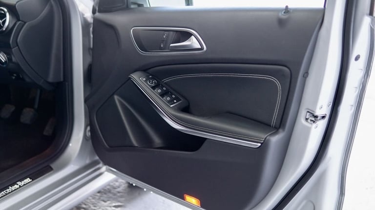 2014 Mercedes-Benz A-Class 1.5 A180 CDI BLUEEFFICIENCY SPORT 5d 109 BHP Hatchback Diesel Manual