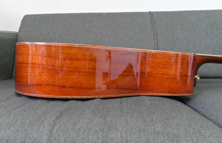 Yamaha A4K - Acoustic Guitar