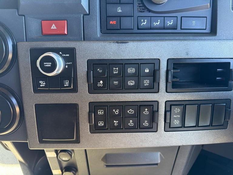 RENAULT T 460, 2017 67, 6X2 