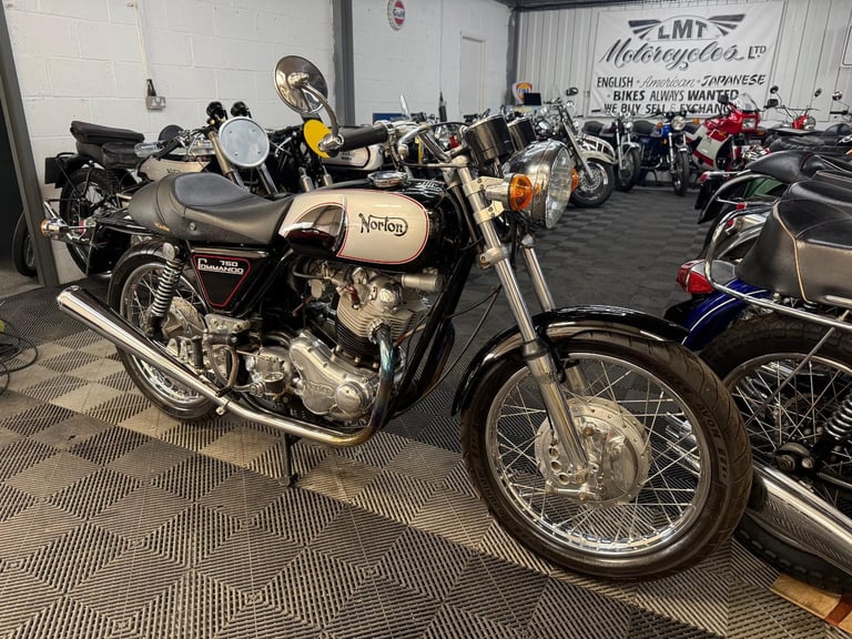 1971 Norton Commando 750 fast back, stunning condition, px 