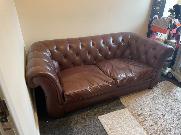 Leather Chesterfield Sofa 