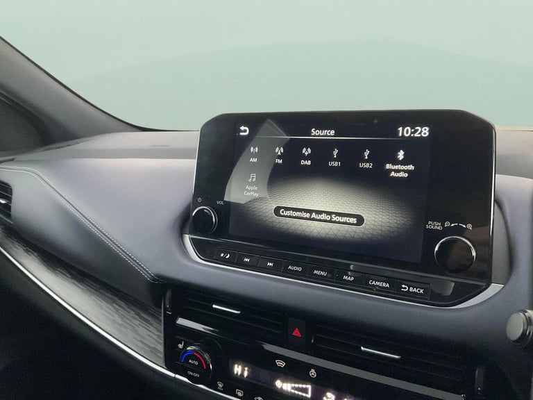 2022 Nissan Qashqai 1.3 DIG-T MHEV Tekna SUV 5dr Petrol Hybrid Manual Euro 6 (s/s) (140 ps) - K S...