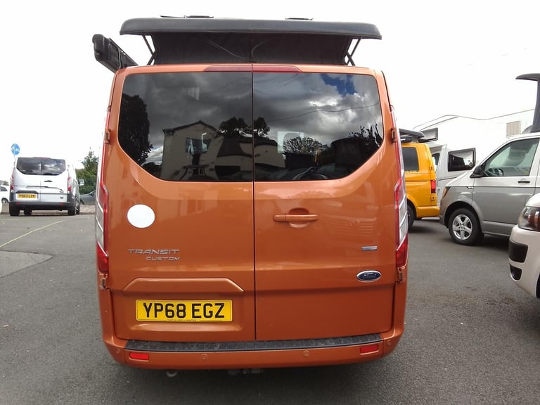 Ford TRANSIT CUSTOM 280 LIMITED. CAMPERVAN 