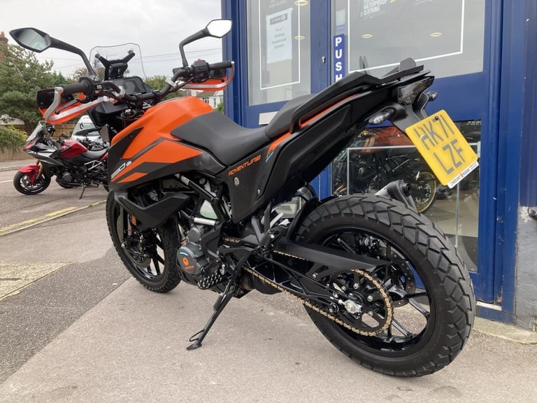 KTM 390 ADVENTURE - 2021 - STUNNING BIKE - ALLOY BASH PLATE - PEGS - BARKBUSTERS