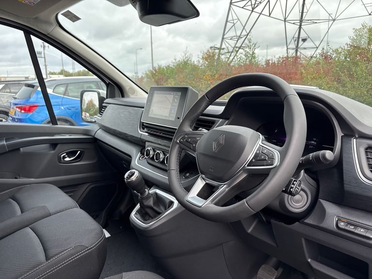  Renault Trafic 2.0 Dci Blue Ll30 Extra Sport Crew Van Double Cab 6dr Diesel