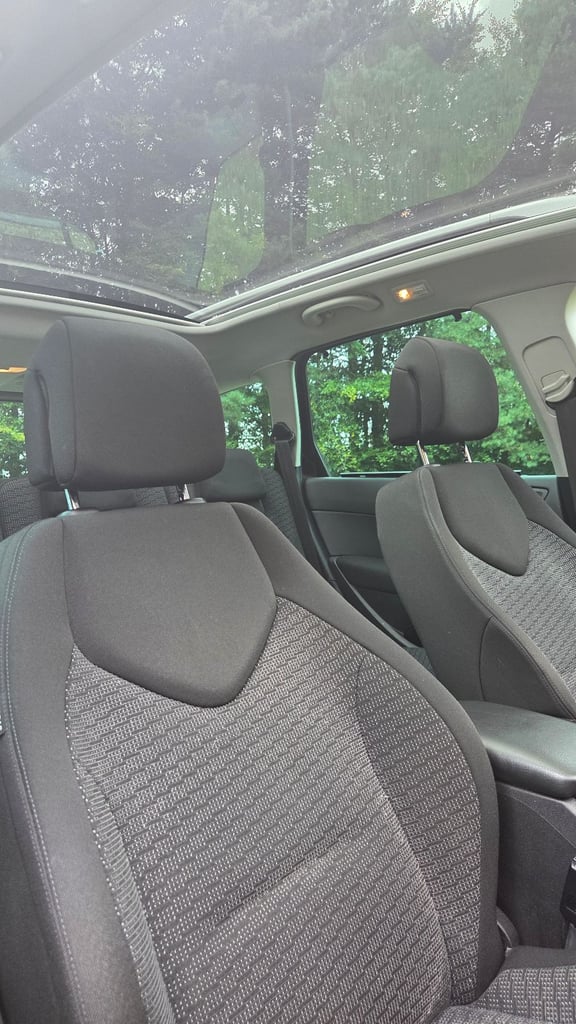 Peugeot, 308, Estate, 2009, Manual, 1560 (cc), 5 doors
