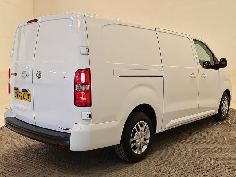 VAUXHALL VIVARO 1.5 TURBO D 2900 SPORTIVE P/V L2 H1 100 BHP LWB DIESEL