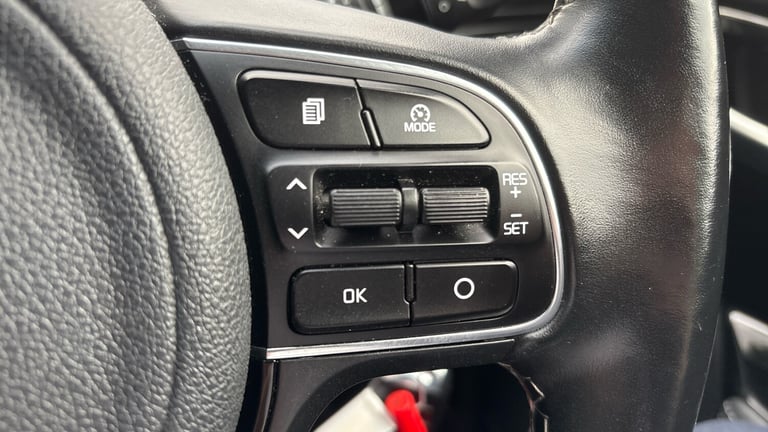 2019 Kia Niro 1.6 GDi Hybrid 3 5dr DCT Hybrid Estate Estate Hybrid Automatic