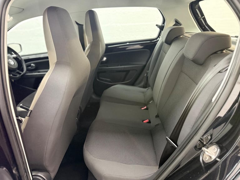 2014 Volkswagen 1.0 High UP! Petrol/Manual/5DR