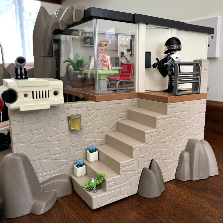 Playmobil 4875 Top Agents Secret HQ. Figures, vehicles, accessories, box, manual, tool. 7-12 yrs