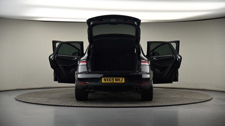 2019 Porsche Macan 2.0T SUV 5dr Petrol PDK 4WD Euro 6 (s/s) (245 ps) SUV Petrol Automatic