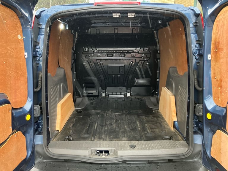 2022 Ford Transit Connect 1.5 EcoBlue 120ps Limited Van Van DIESEL Manual