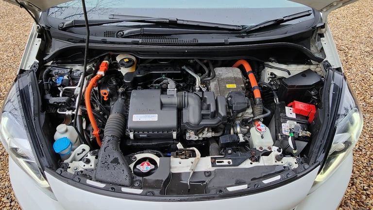 2021 (21) Honda Jazz 1.5h i-MMD SR. Fantastic Economy, Amazing Condition