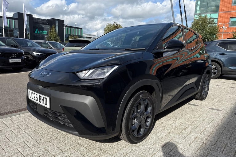 2025 BYD Dolphin 43.2kWh Comfort Hatchback 5dr Electric Auto (154 ps) HATCHBACK Electric Automatic