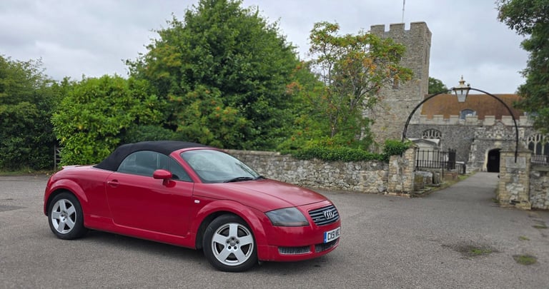 Audi, TT, Convertible, 2001, 225bhp and Quattro 4 wheel drive