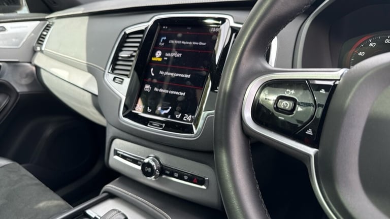 2021 Volvo XC90 Recharge R-Design Pro, T8 AWD plug-in hybrid, 7 Seats Estate Petrol Parallel PHEV...