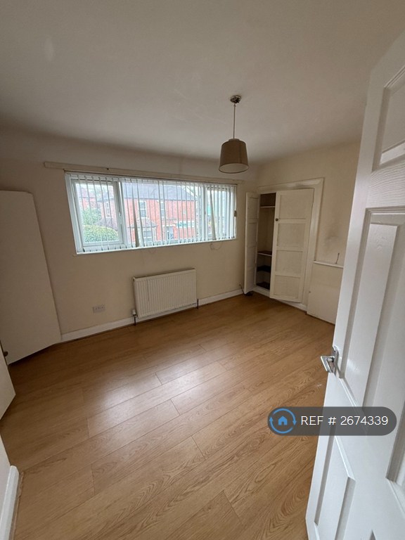3 bedroom house in Station Road, Carlton, Nottingham, NG4 (3 bed) (#2674339)