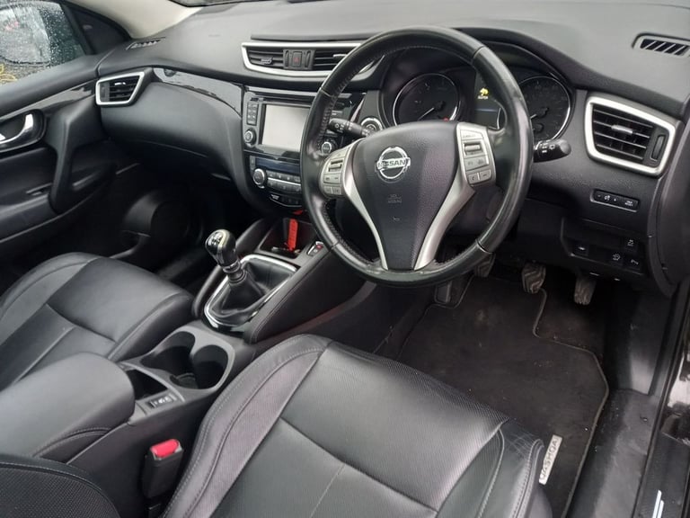 2014 Nissan Qashqai 1.5 dCi Tekna SUV 5dr Diesel Manual 2WD Euro 5 (s/s) (110 ps) Diesel Manual