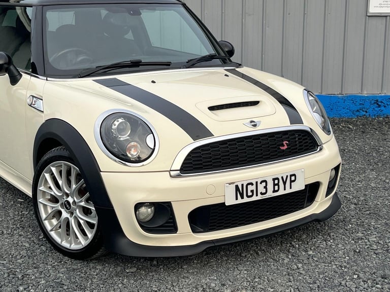 2013 MINI Hatch COOPER S JCW PACK HATCHBACK Petrol Manual