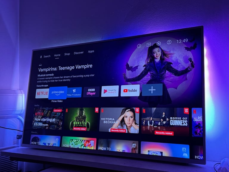 50” android Philips 4K Smart WiFi Led tv Ambient light model   Good condition-  Wall Mountable Only