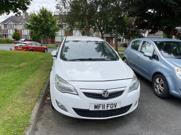 Vauxhall, ASTRA, Hatchback, 2011, Manual, 1248 (cc), 5 doors