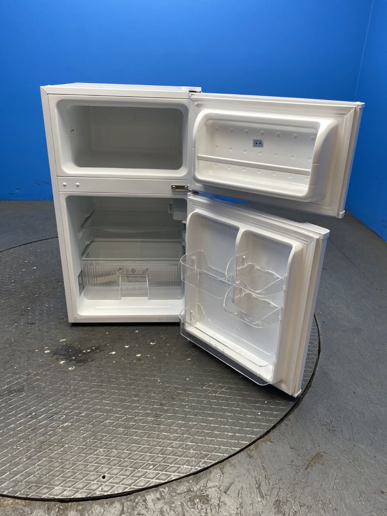 Igenix IG347FF 96 Litre Undercounter Fridge Freezer