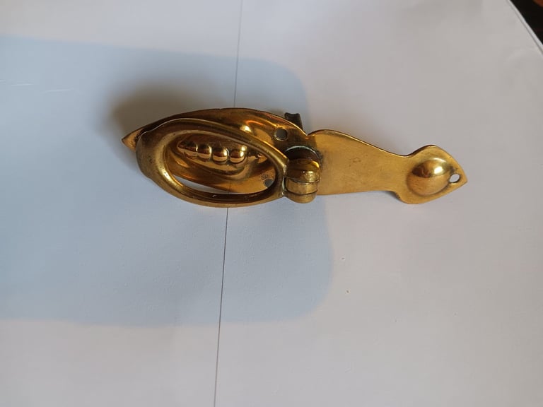 Art Nouveau brass cupboard handle