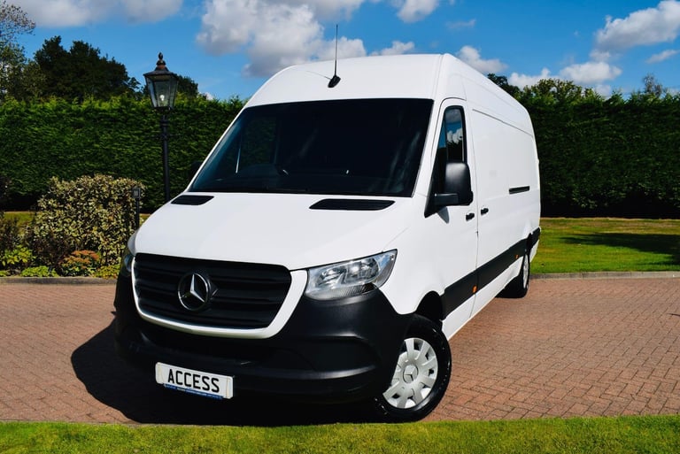 2022 Mercedes-Benz Sprinter 2.0 315 CDI Premium RWD L3 H2 Euro 6 (s/s) 5dr PANEL VAN Diesel Manual