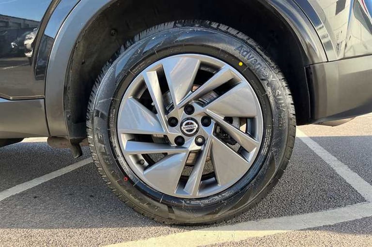 2021 Nissan Qashqai 1.3 DiG-T MH Acenta Premium 5dr HATCHBACK PETROL Manual