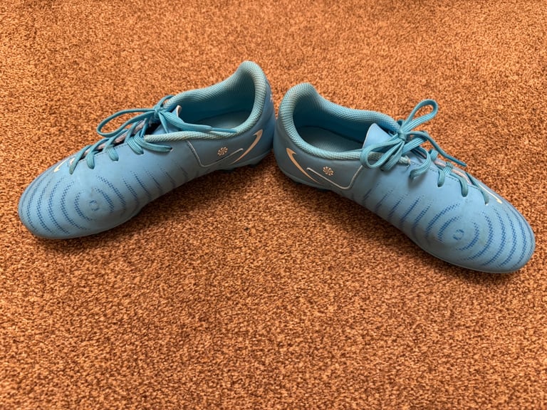 Blue football boots size 3.5