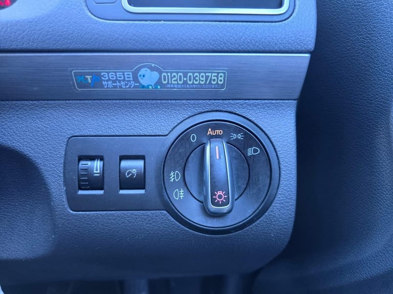 2014 Volkswagen Touran 1.4 TSI BlueMotion Tech SEL DSG Euro 6 (s/s) 5dr MPV Petrol Automatic