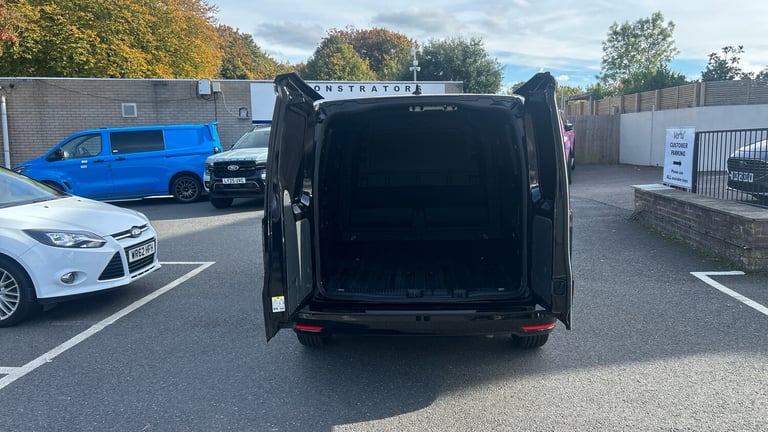 2025 Ford Transit Connect 2.0 EcoBlue 122ps Limited Van Auto PANEL VAN DIESEL Automatic