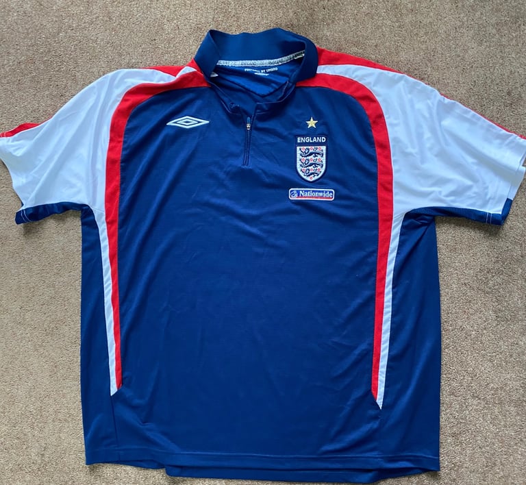 image for XXL Men’s Vintage Casual England Shirt by Umbro