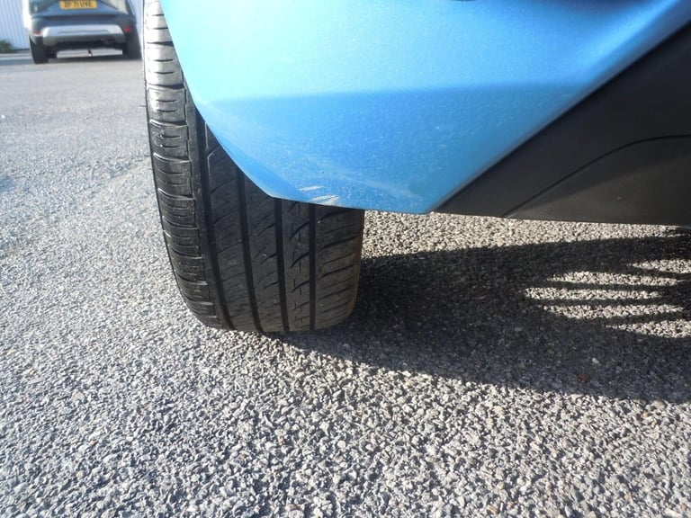 2012 Ford Fiesta 1.4 Titanium 5dr HATCHBACK Petrol Automatic