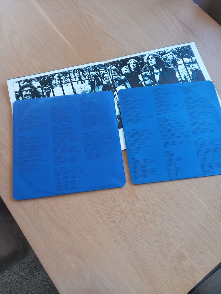 Beatles 1967-1970 double vinyl album on BLUE VINYL 