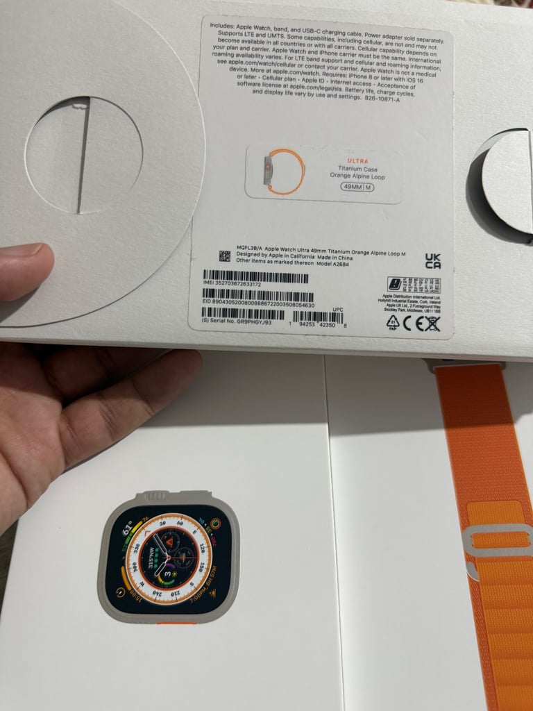 Apple Ultra Watch 49mm is in Excellent Condition 