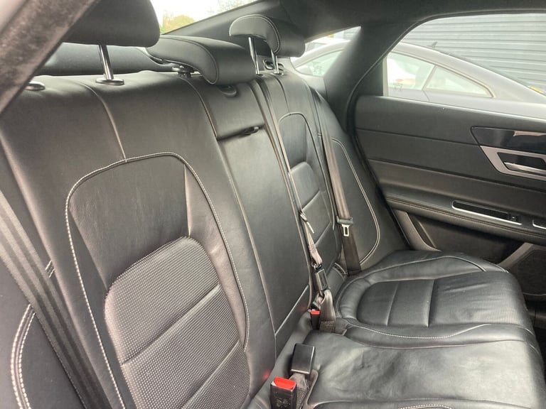 2017 Jaguar XF 2.0d [180] R-Sport 4dr Auto SALOON DIESEL Automatic