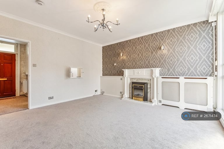 4 bedroom flat in Marlow House, London, W2 (4 bed) (#2671474)