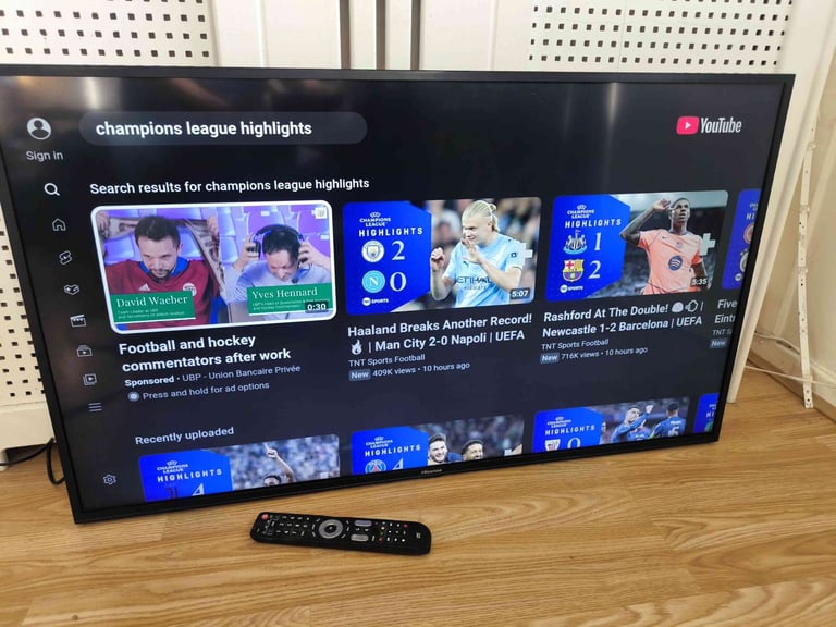 Hisense 43" 4K UHD Smart LED TV
