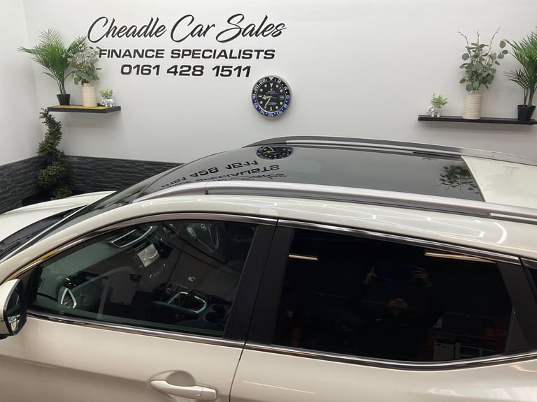2015 Nissan Qashqai 1.5 dCi n-tec+ 2WD Euro 5 (s/s) 5dr HATCHBACK Diesel Manual