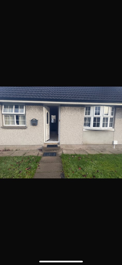 2 bed end terrace bungalow for rent