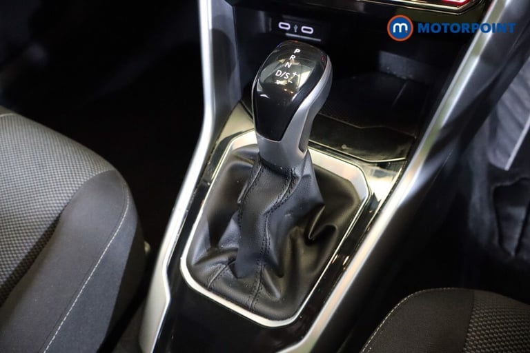 2022 Volkswagen T-Roc 1.5 TSI Life 5dr DSG SUV Petrol Automatic