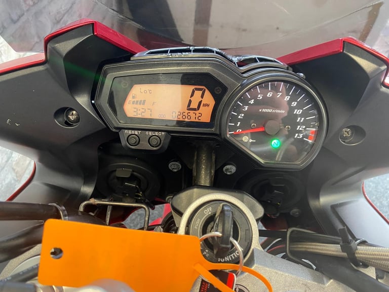 2008 Yamaha FZ1 1000 Fazer - HPI clear - Long Mot - Panniers 