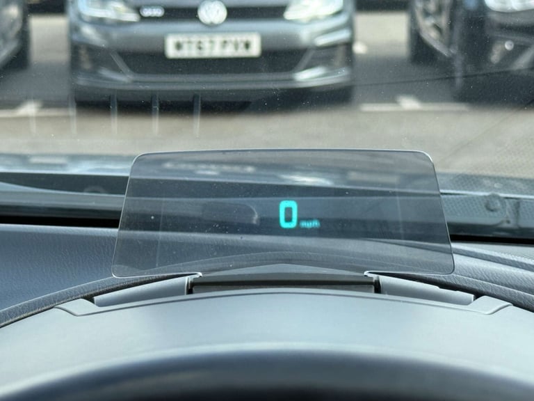 2016 Mazda Mazda3 2.0 3 Sport Nav 4dr Saloon Petrol Manual