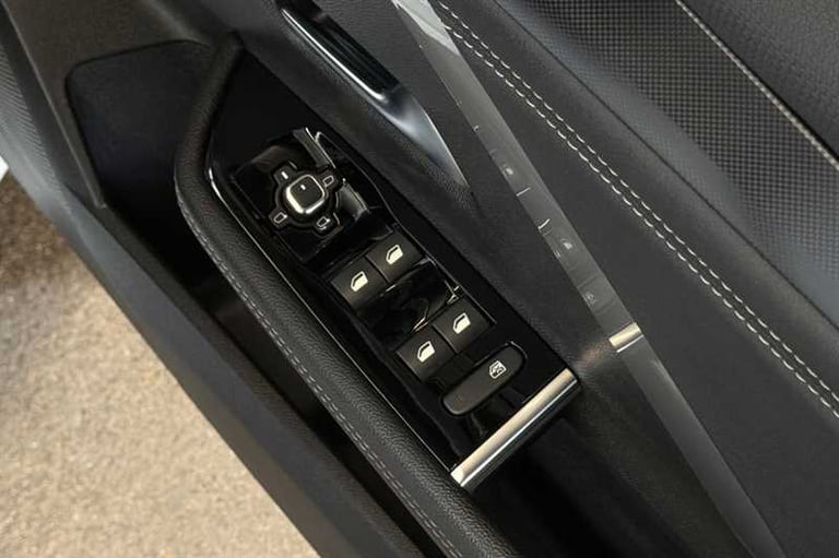 2023 Vauxhall Astra 1.2 Turbo 130 GS 5dr HATCHBACK PETROL Manual