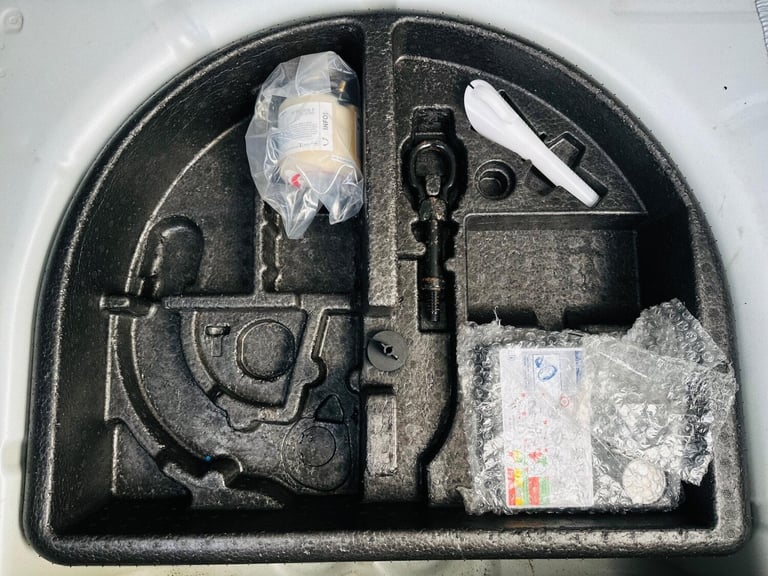 2015 Ford Fiesta 1.0T EcoBoost Titanium Hatchback 5dr Petrol Manual Euro 6