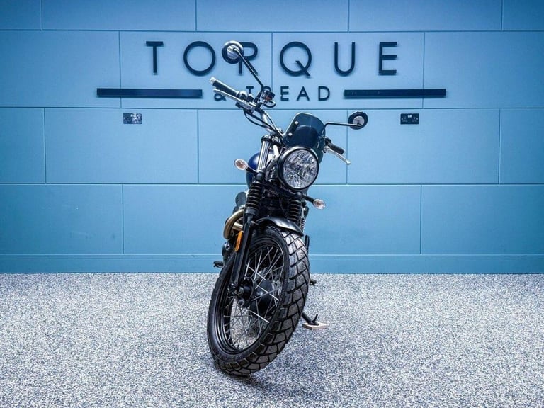 2022 TRIUMPH STREET SCRAMBLER 900 GOLD LINE LTD EDITION - LOW MILES - ONE OWNER